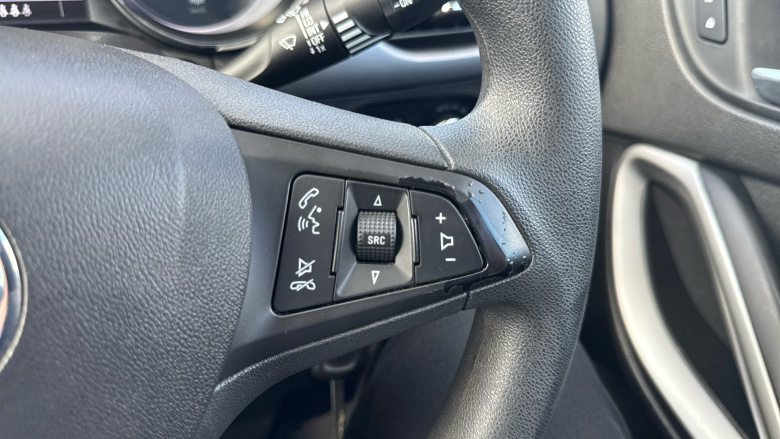 Vauxhall Astra 1.4T 16V 125 Design 5dr Petrol Hatchback